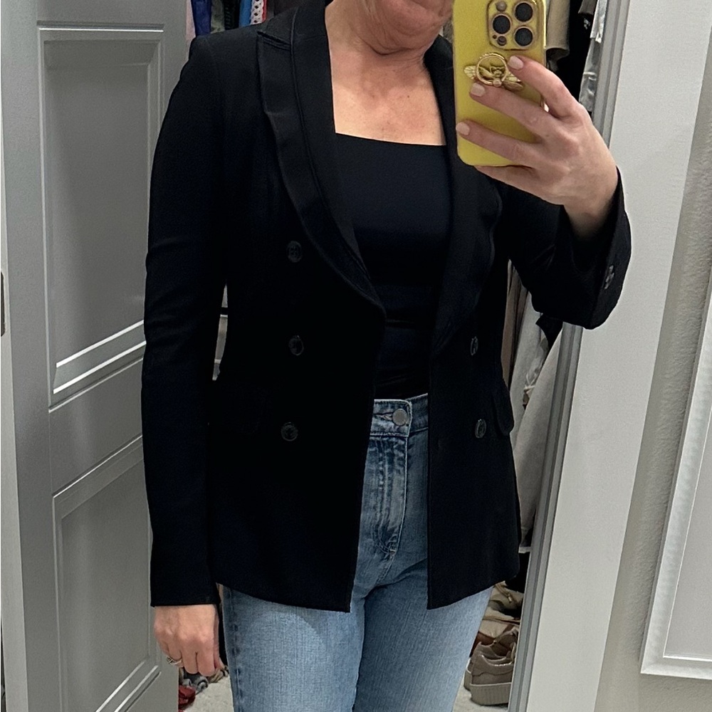 Elegant Black Women's Blazer, WHBM, stretchy, peacoat style, size 0 - Picture 3 of 5